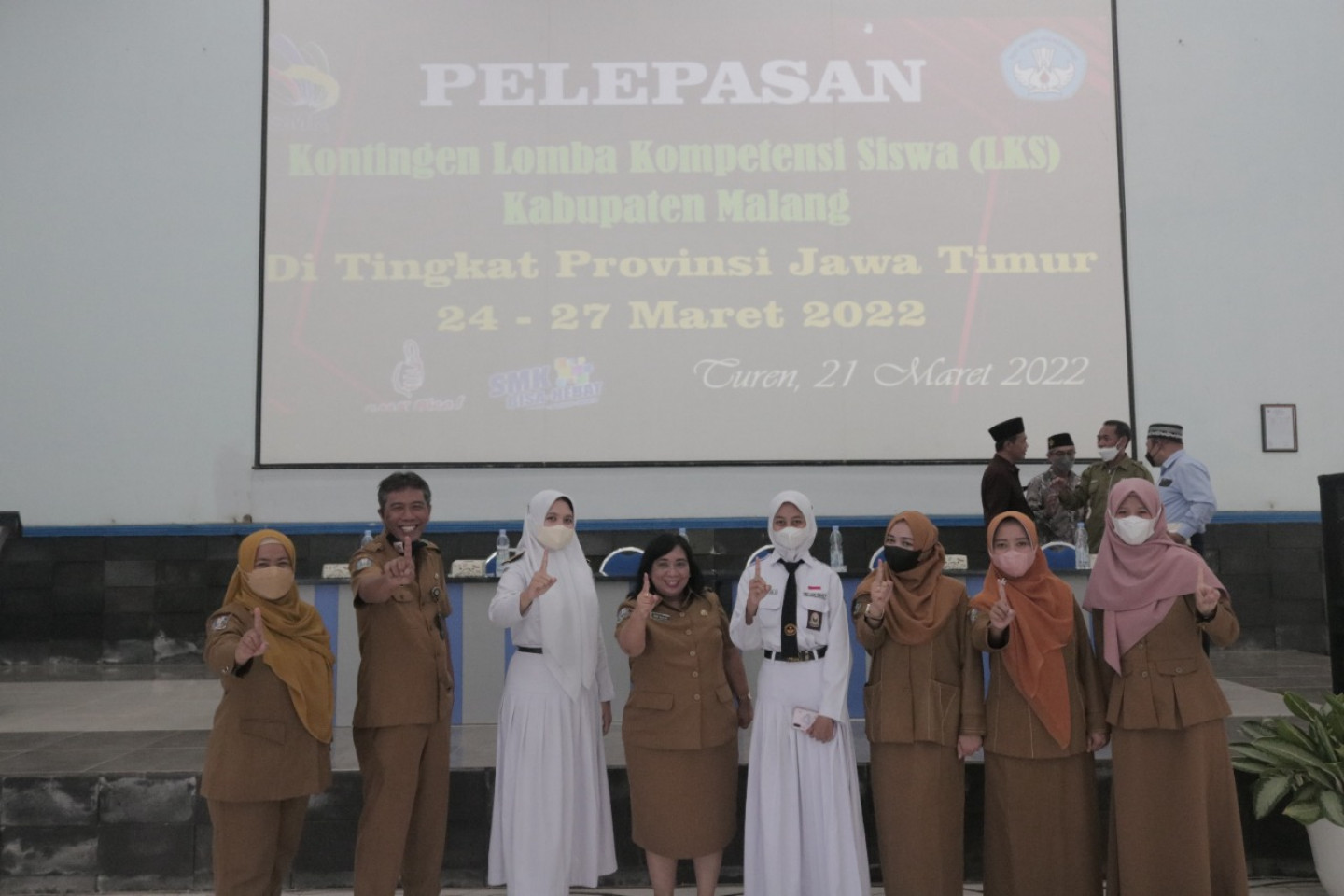 SMK Negeri 1 Turen Berpartisipasi dalam Pelepasan Kontingen LKS di Tingkat Provinsi Jawa Timur