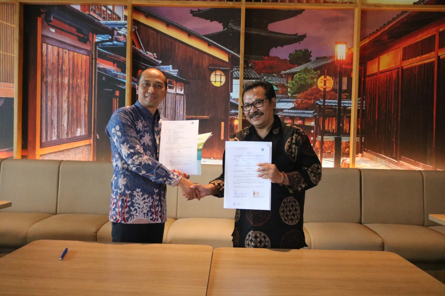 MOU Antara SMK Negeri 1 Turen dan Hotel Grand Mercure Malang untuk Mempromosikan Produk UMKM