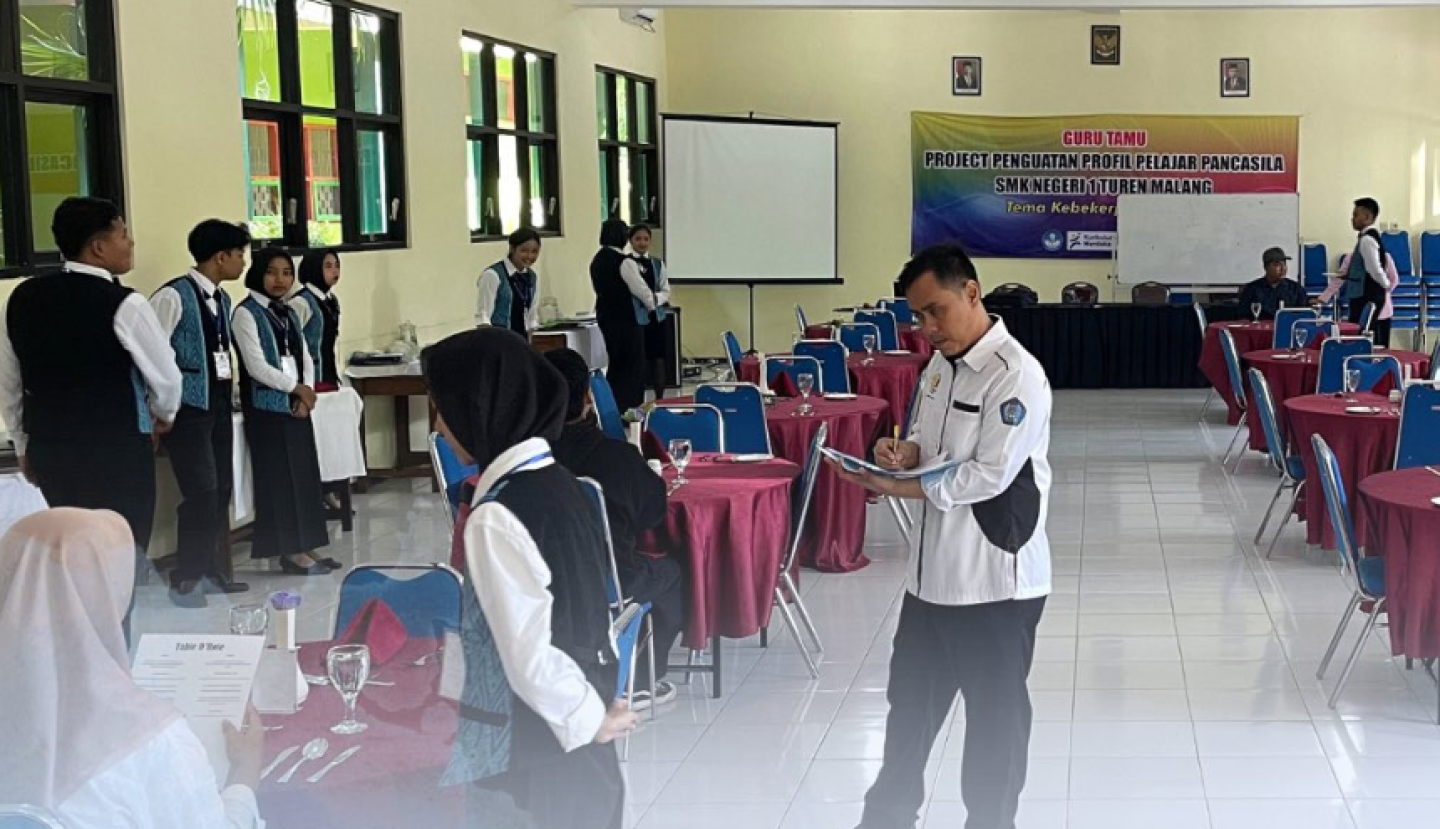 Suksesnya Uji Kompetensi Keahlian Tata Boga Siswa Kelas XII SMK Negeri 1 Turen di Bawah Naungan LSP