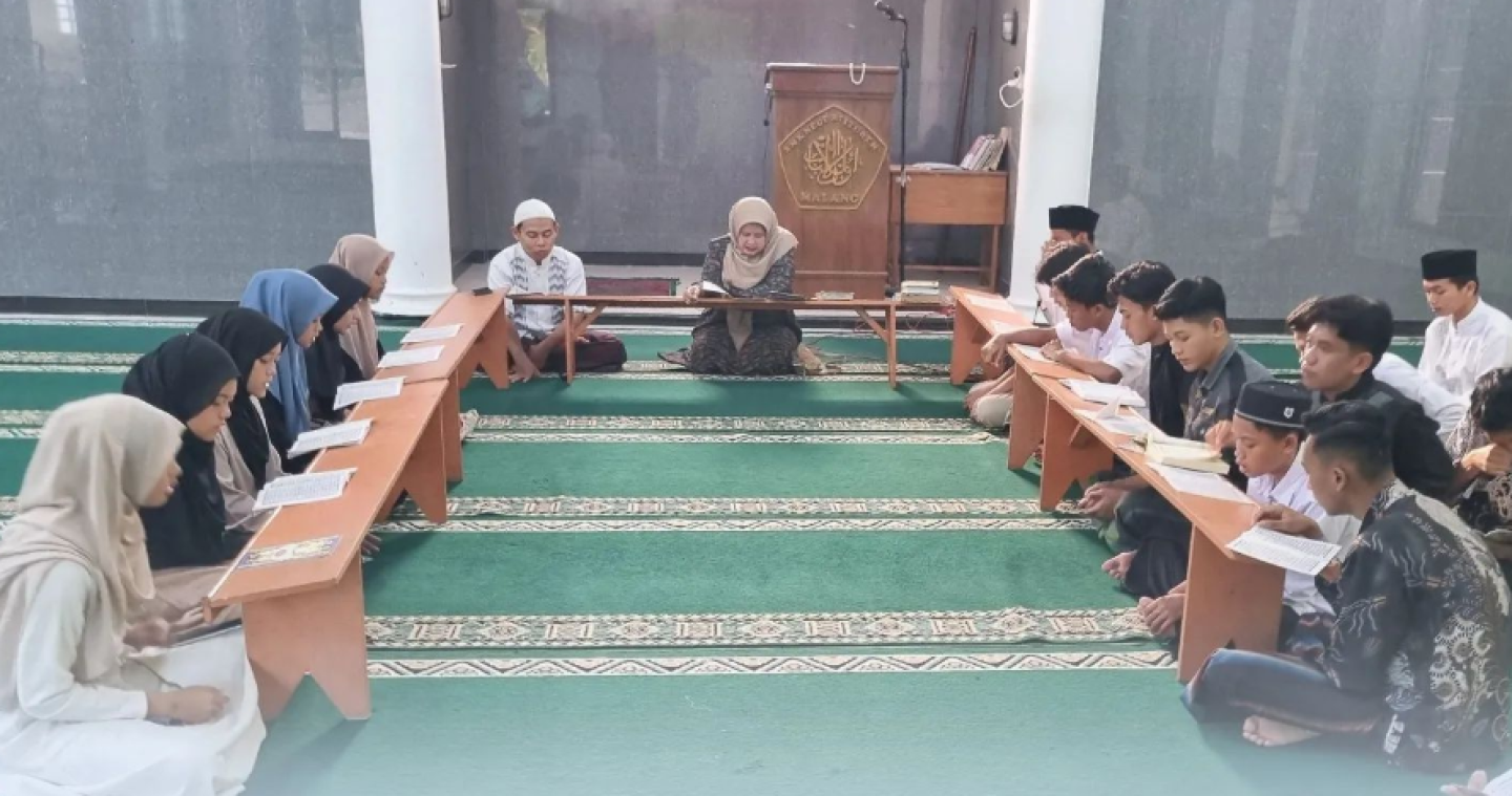 REMAS Ulul Albab SMK Negeri 1 Turen Gelar Kegiatan Khotmil Quran Menyambut Nuzulul Quran