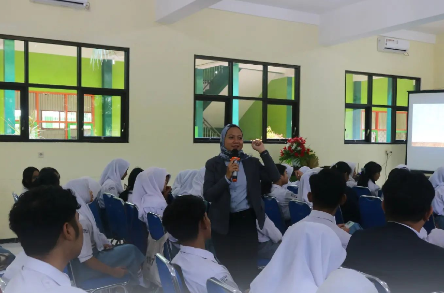 SMKN 1 Turen Asah Kemampuan Siswa Melalui Guru Tamu P5 pada Konsentrasi Keahlian Kuliner