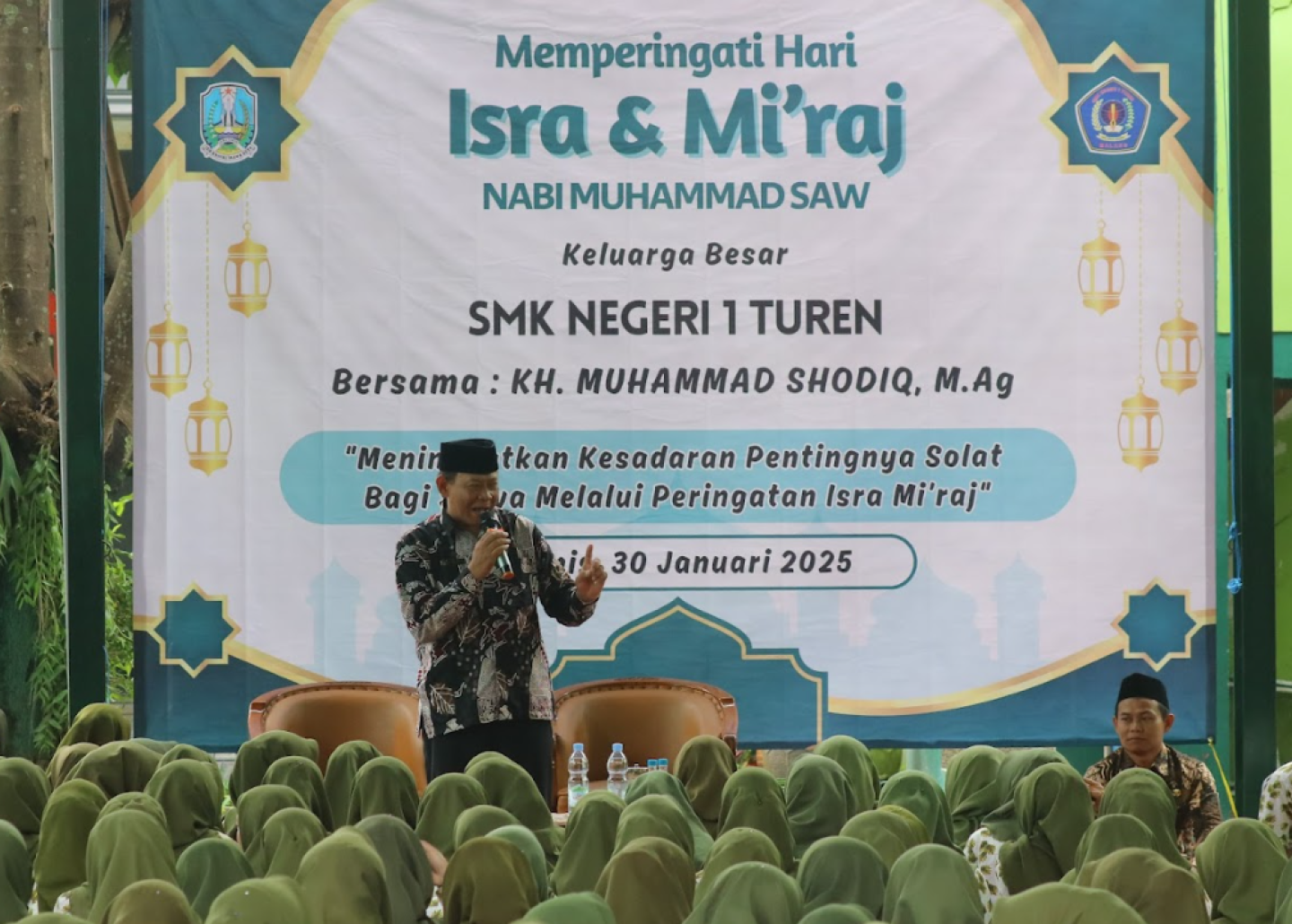 SMK Negeri 1 Turen Memeriahkan Peringatan Isra' Mi'raj Nabi Muhammad SAW 1446H