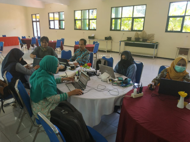 Penyusunan Kurikulum Tingkat Satuan Pendidikan (KTSP) SMK Negeri 1 Turen 2021