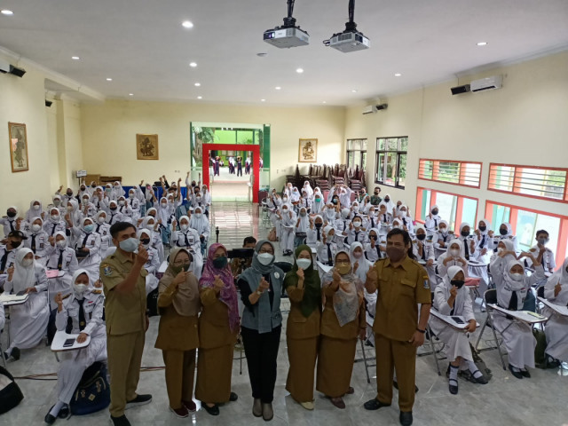 Kegiatan Pembekalan Budaya Kerja dari Industri Tahun 2021