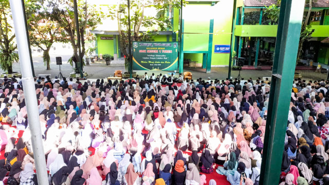 Jalin Silaturahmi, Keluarga Besar SMKN 1 Turen Gelar Halalbihalal