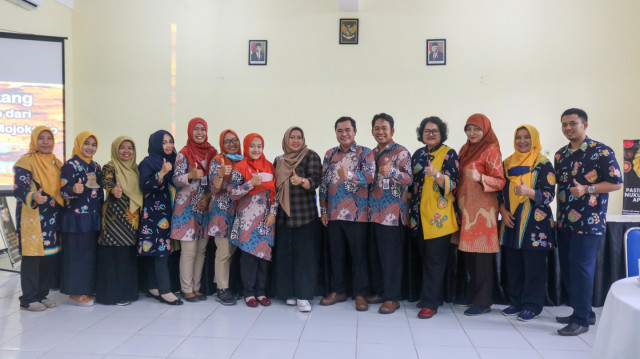 SMK Negeri 1 Turen Menerima Tamu Studi Tiru dari SMK Negeri 1 Pungging Kabupaten Mojokerto