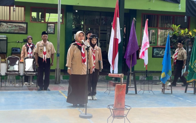 52 Siswa Terpilih dalam Pengukuhan dan Pelantikan Pramuka