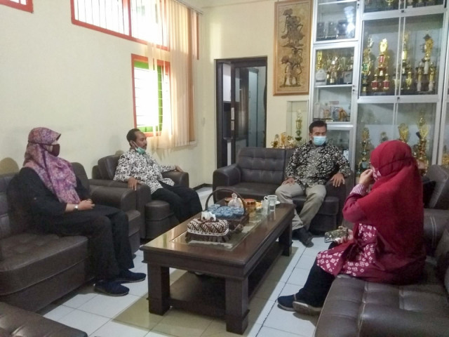 Penilaian Lomba Bursa Kerja Khusus Bertempat di SMK Negeri 1 Turen