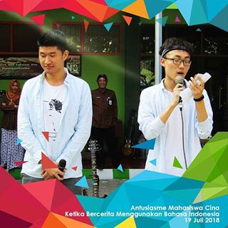 Volunteer Mahasiswa Cina