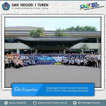 Program Studi Akuntansi melaksanakan kegiatan "Study Tour Jawa-Bali"