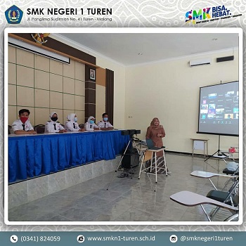 SMKN 1 Turen Mengikuti Cerdas Sehat Online (CSO) untuk peserta didik SMA/ SMK